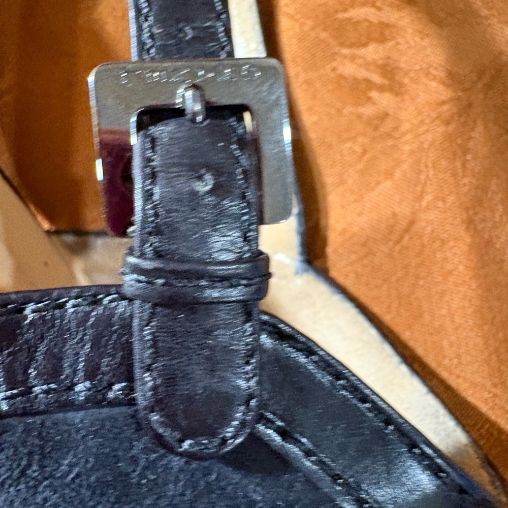 Chanel Vintage T strap heels - Picture 7 of 11